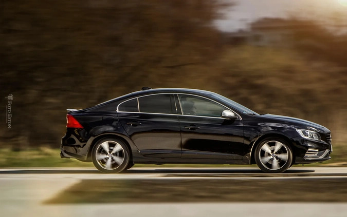 Volvo S60 cena 79900 przebieg: 159000, rok produkcji 2018 z Kraków małe 407